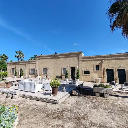 ファームステイ Masseria Don Egidio メレンドゥーニョ
