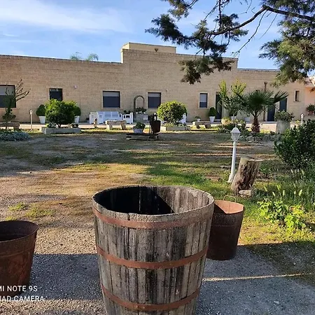 Alloggio per agriturismo Masseria Don Egidio *