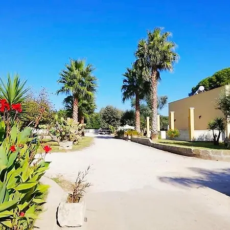 Masseria Don Egidio Alloggio per agriturismo Melendugno